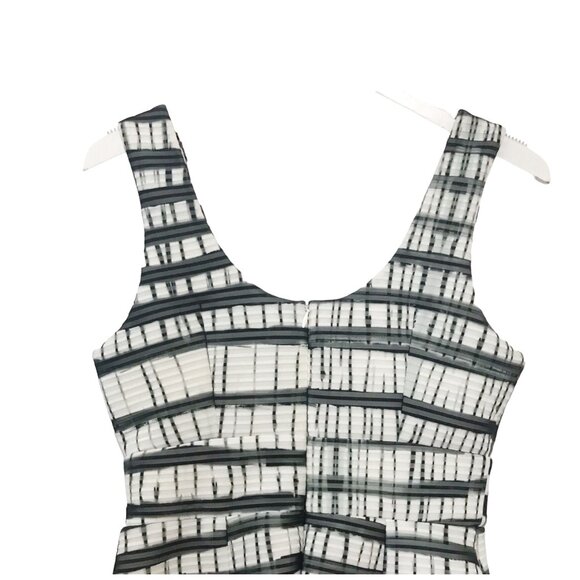 Plenty by Tracy Reese scuba dress, size 2,  Black, white, gray, NWT - Picture 10 of 13